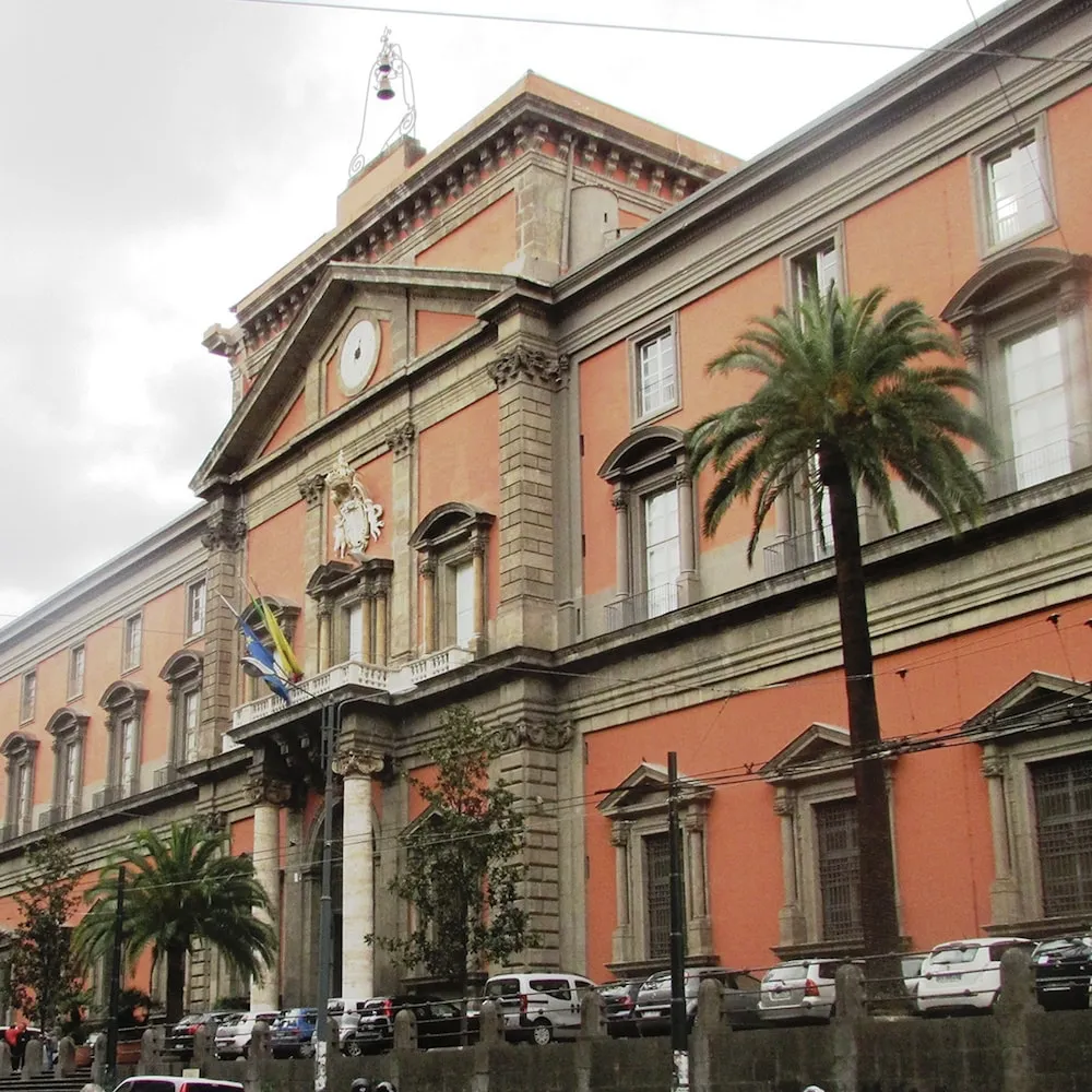 Entrée au MANN - Musée Archéologique National de Naples