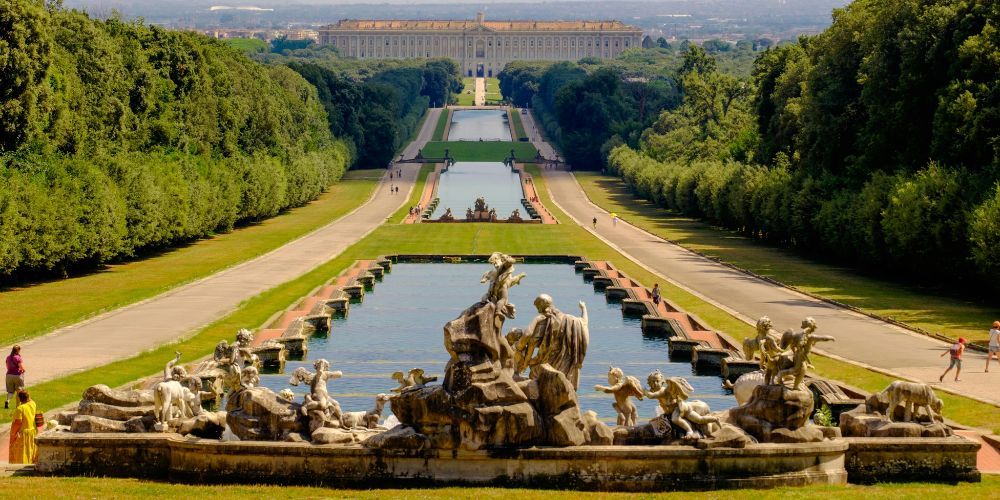 20250606193631-historical-sites-in-naples-italy-caserta-palace.jpg