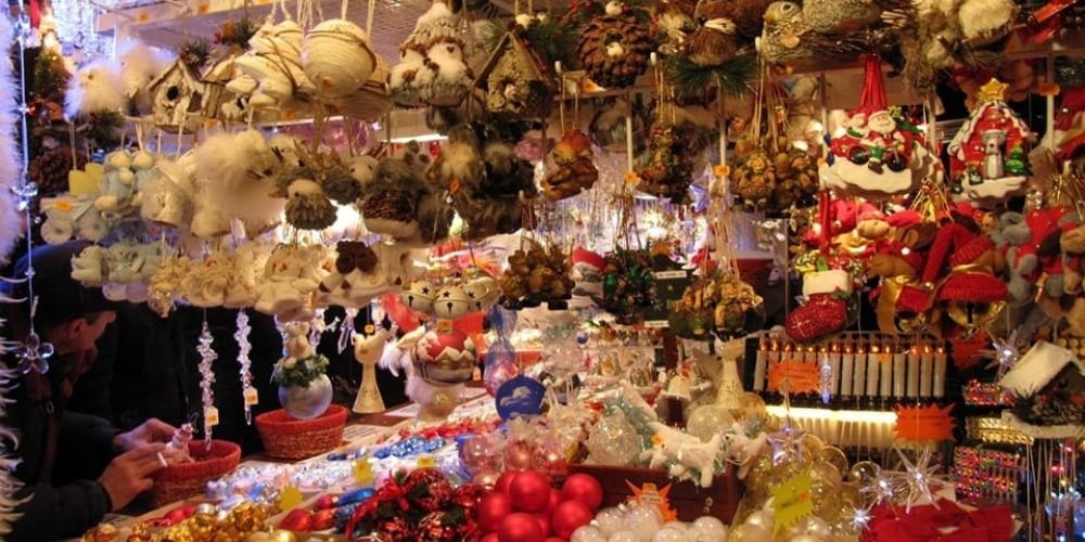 20250707134130-shopping-locale-napoli.jpg