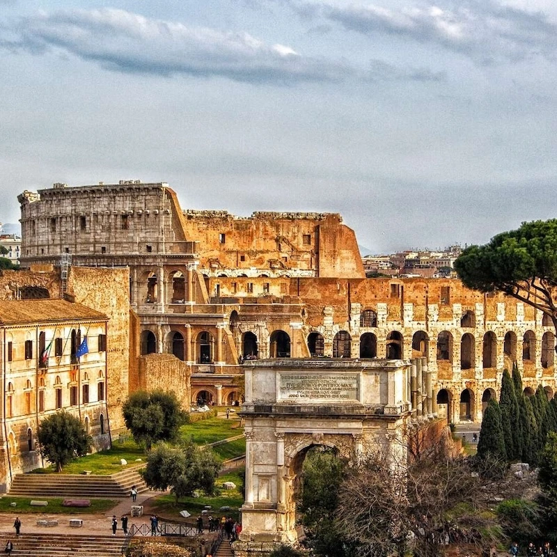 Colosseum, Roman Forum, Palatine Hill & Mamertine Prison: Reserved Entrance