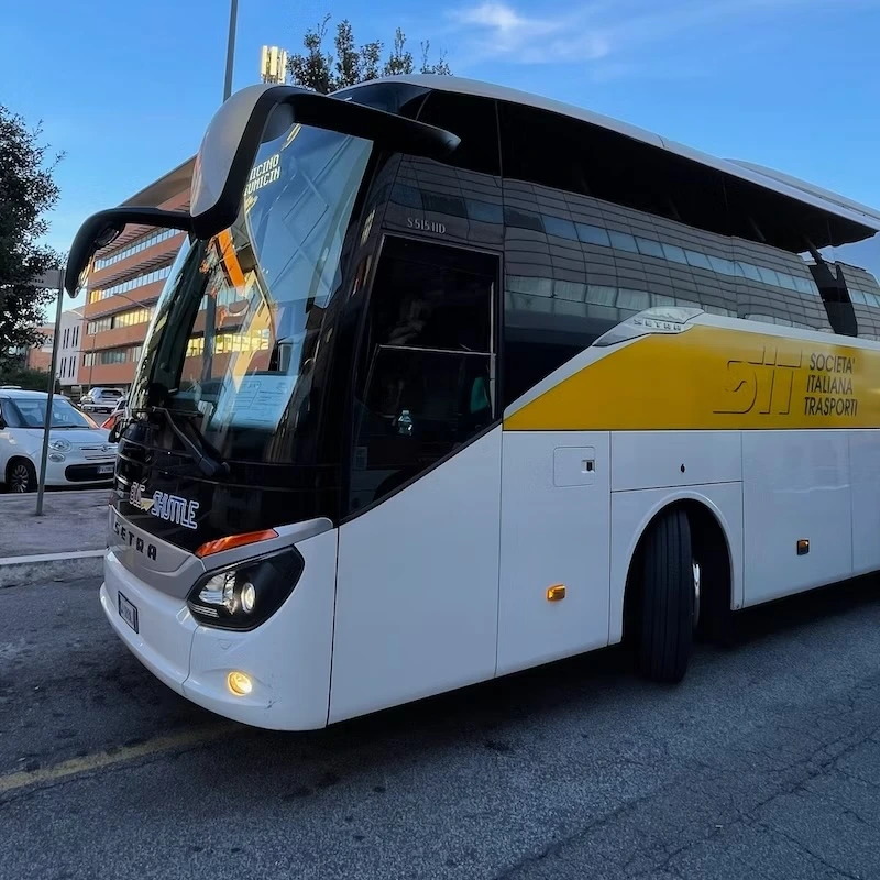 Roma-Fiumicino: Transfer A/R con Bus Navetta SIT tra l'Aeroporto e la Città