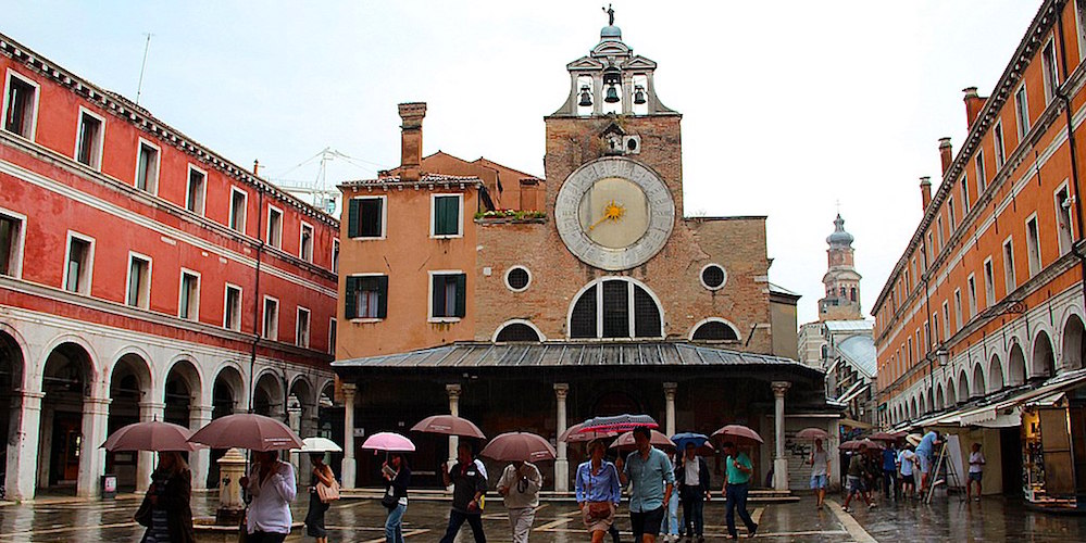 202108022127021024px-0_Venise,_chiesa_di_San_Giacomo_di_Rialto_(1).jpeg