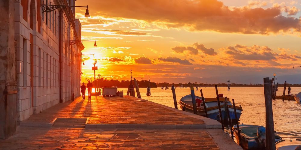 20250627074029-is-venice-sinking-cannaregio-sunset.jpg