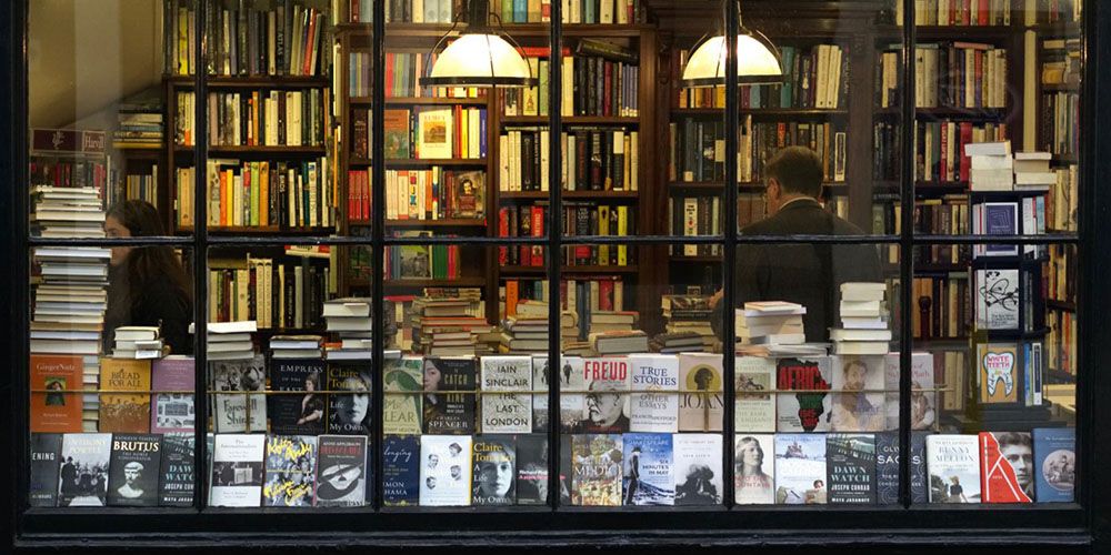 20250628102409-venice-home-of-the-first-paperback-book.jpg