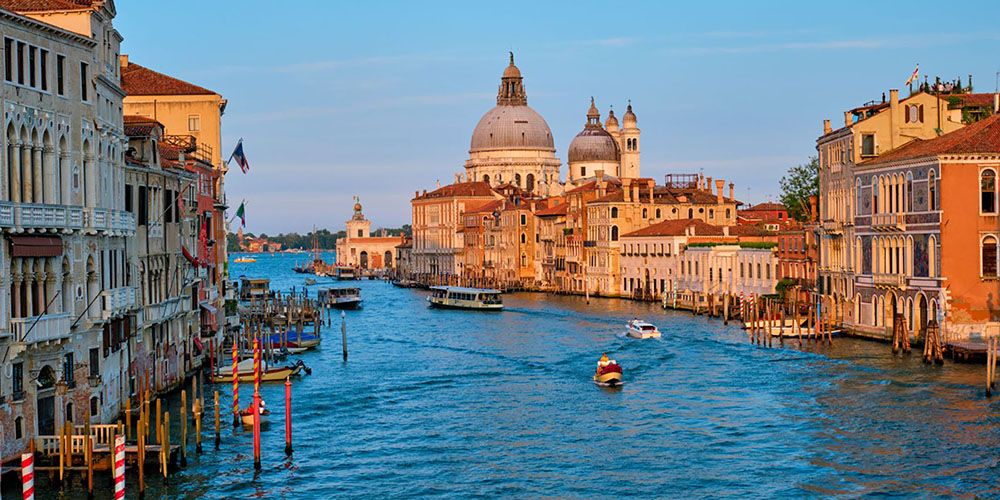 20250628105329-discover-6-things-you-didn-t-know-were-invented-in-venice-.jpg